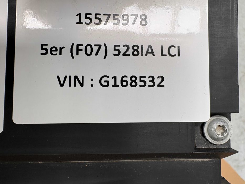 Оригинална Пачка С Радиатори И Перка 400W За БМВ Ф07 Ф10 Ф11  7618768 8672011 BMW F10 F11 F07