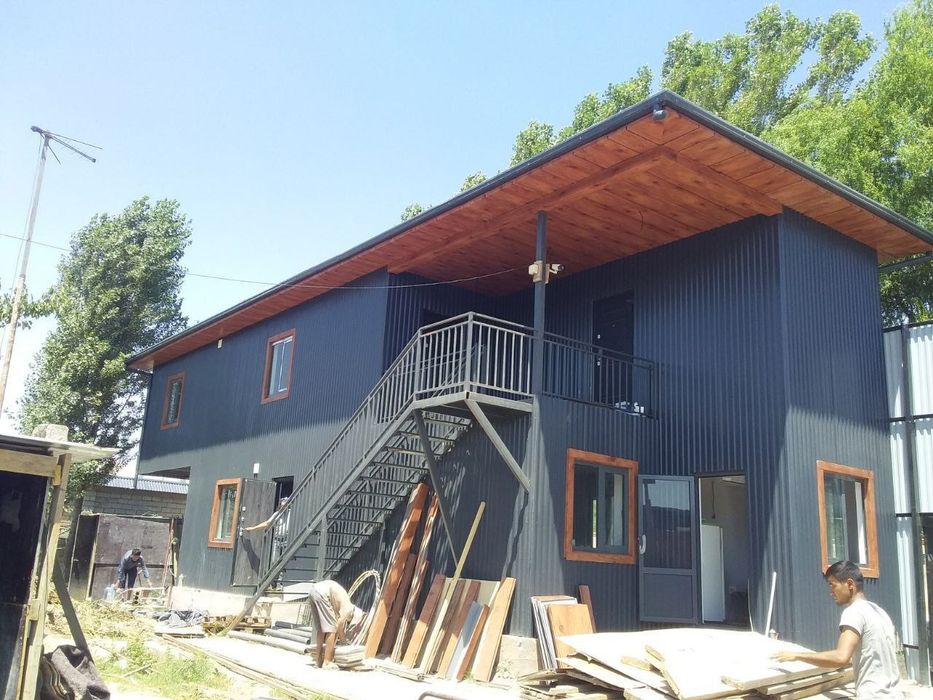 Кантенер Контейнер дом из морских контейнеров  жилые бытовки