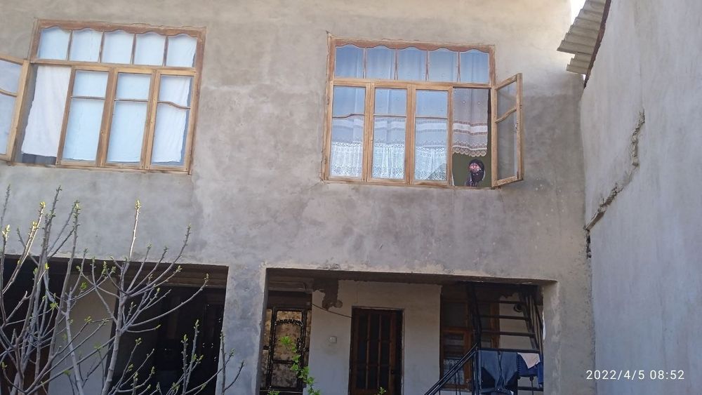 Uchastka sotiladi 90000$