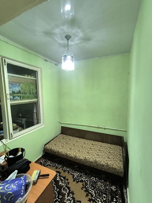 Срочно продается 2/4/4, 50кв.м, Авиасозлар-1