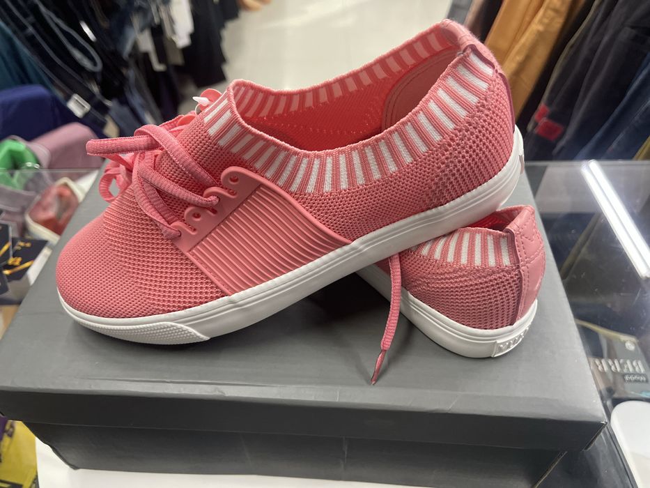 Макосины новые  лёкие дышащие