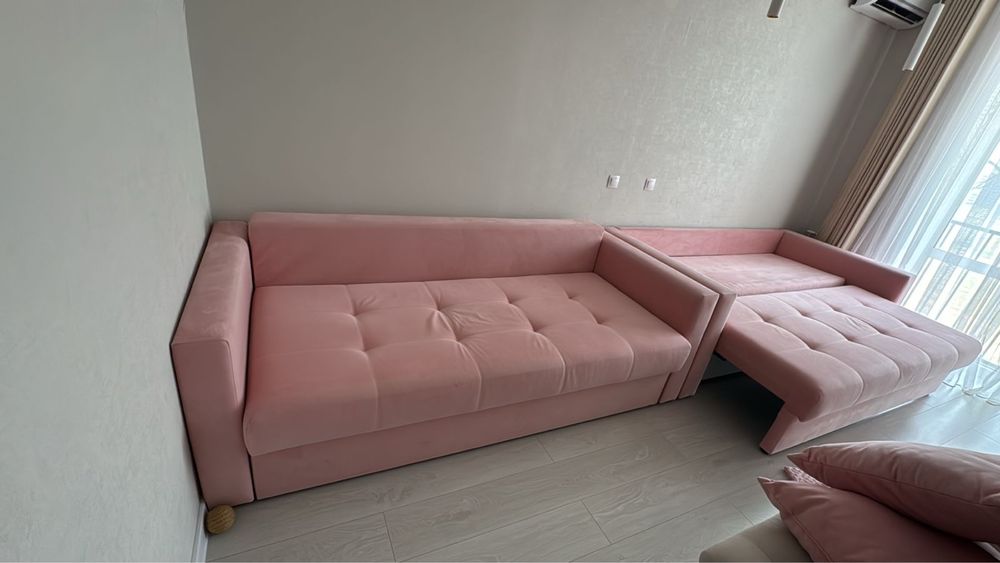 Срочно продам диван