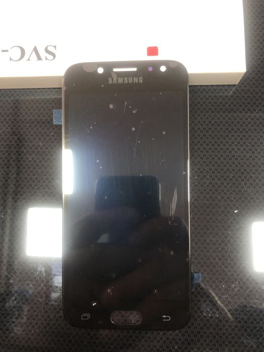 Дисплей Samsung j5 j530 j5 2017. Амолед. Оригинално качество.