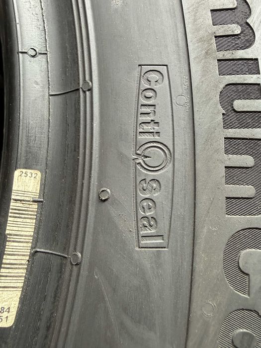 4x Anvelope Vara 215/55 R17 Seal - Continental  Conti Premium Contact