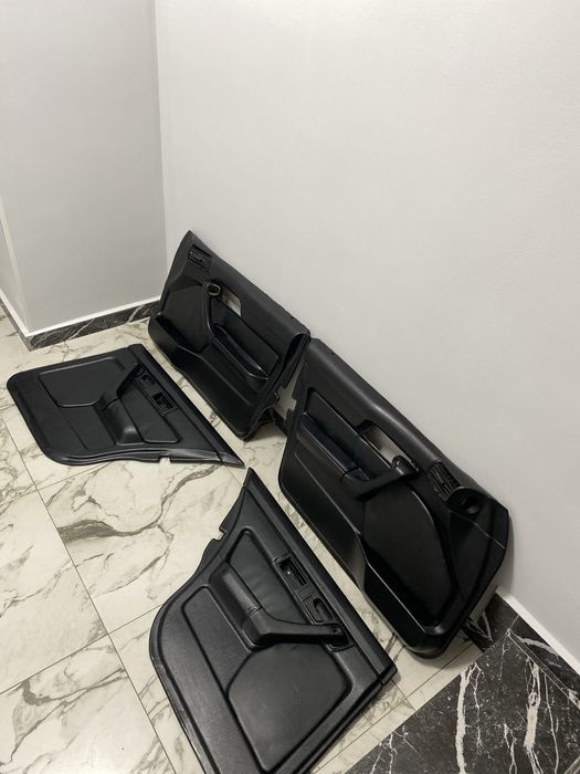 Дверные карты бмв Е34