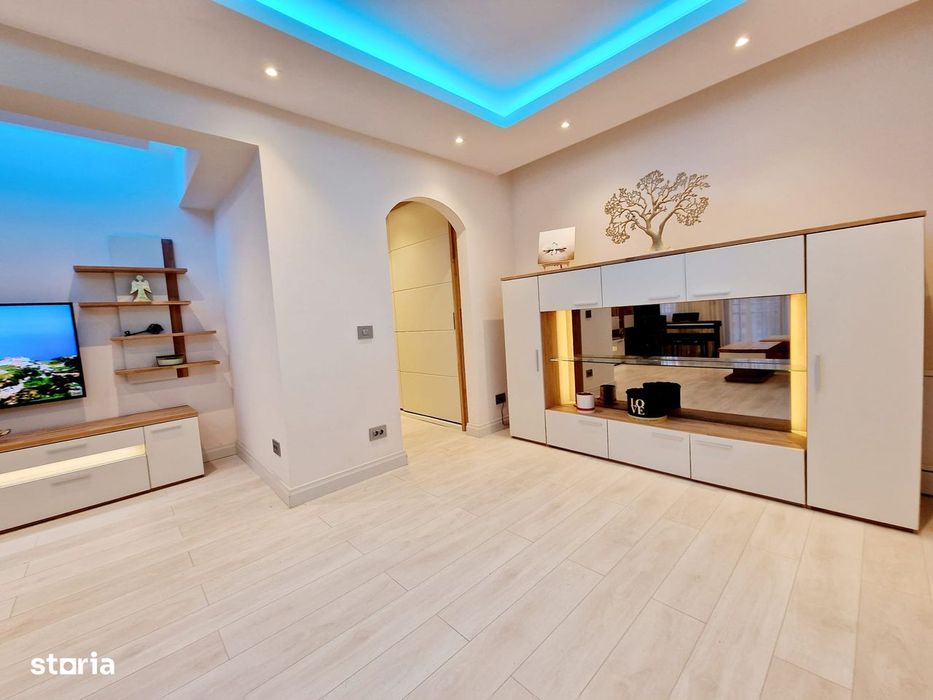 Apartament 3 camere lux Berceni Cartierul Solar proprietar