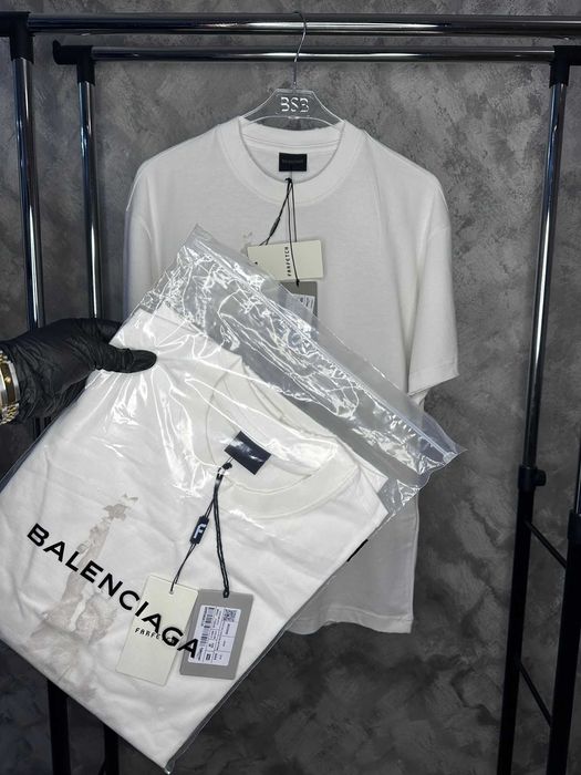 Tricou Balenciaga Paris Liberty