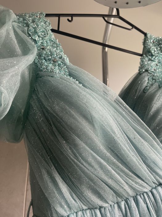 Rochie spectaculoasa de seara marimea 40