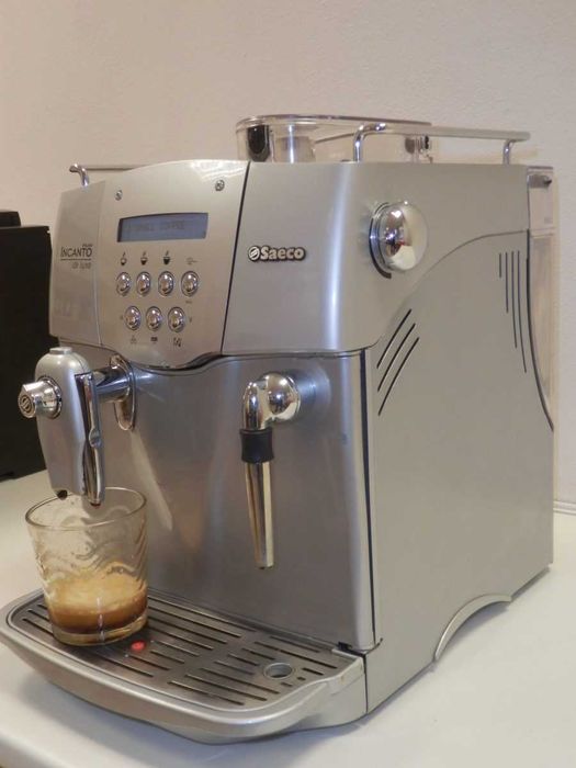 Кафе машини Saeco Incanto S-class