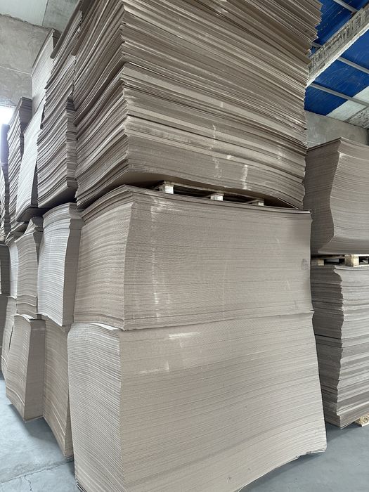 Жаңа картон сатамыз НОВЫЙ Гофро Картон