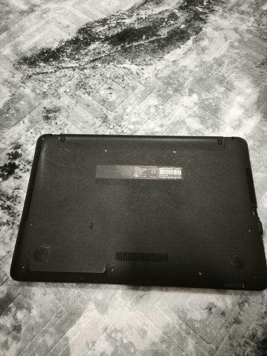 Laptop Asus 4GB RAM