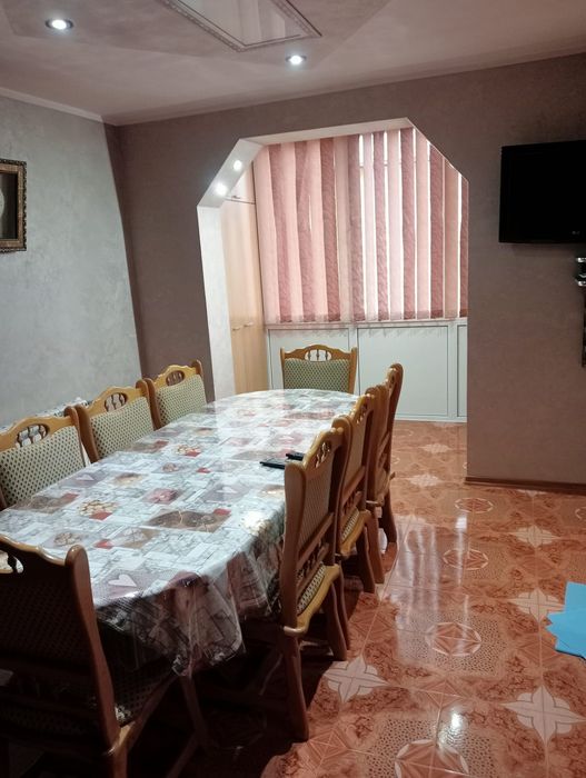 Inchiriez apartament 3 camere