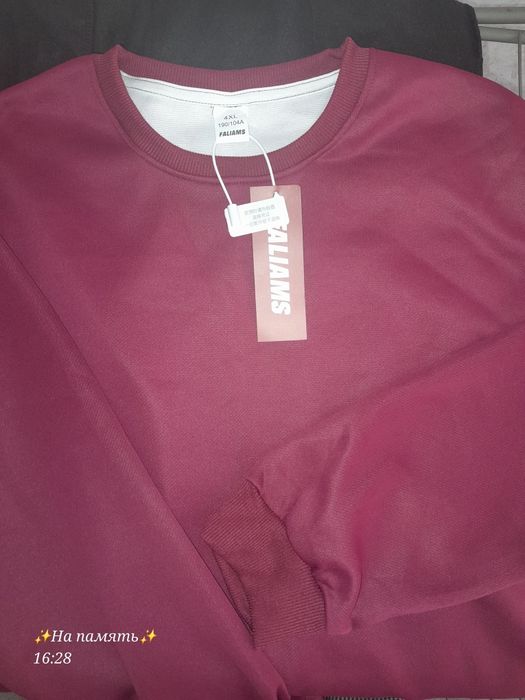 Продам,новый свитшот