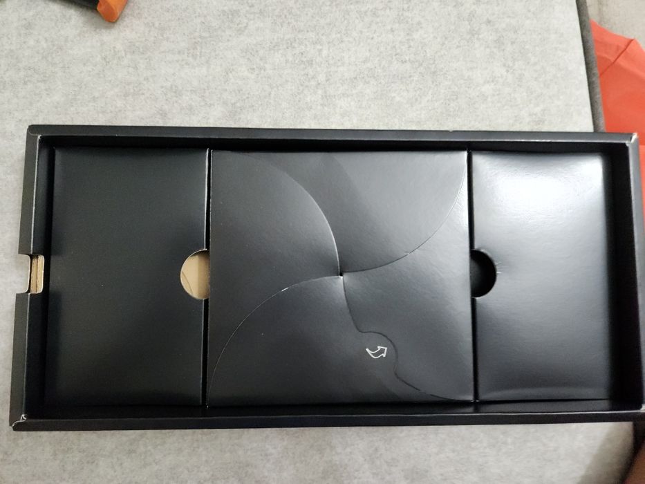 Продам клавиатура Logitech K810