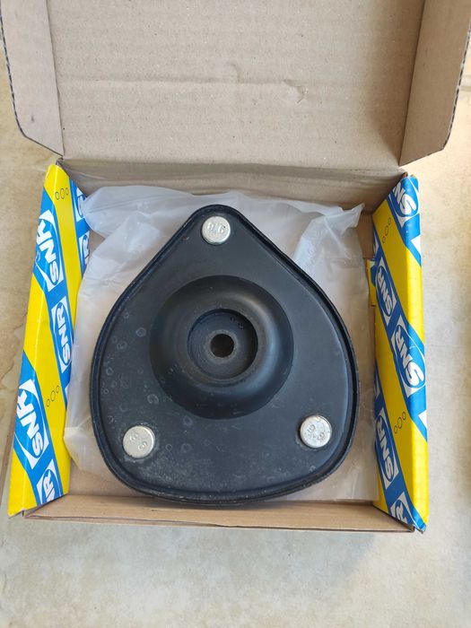 Тампони Макферсън/амортисьори за Митсубиши Колт 6 gen, (VI colt), SNR