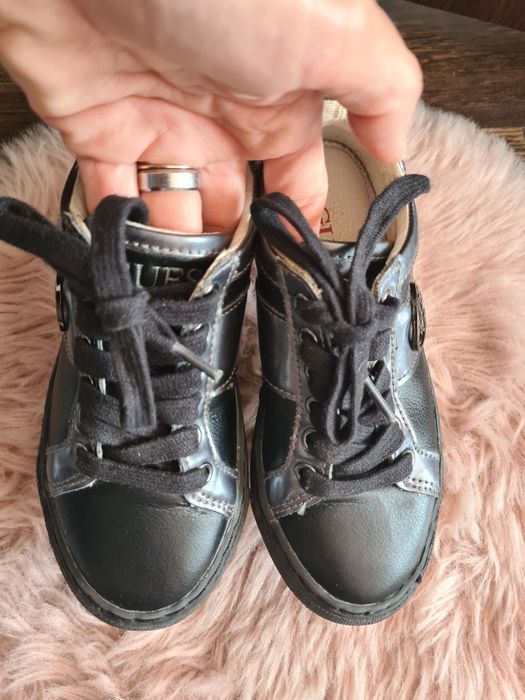 Adidasi Guess 29 fete
