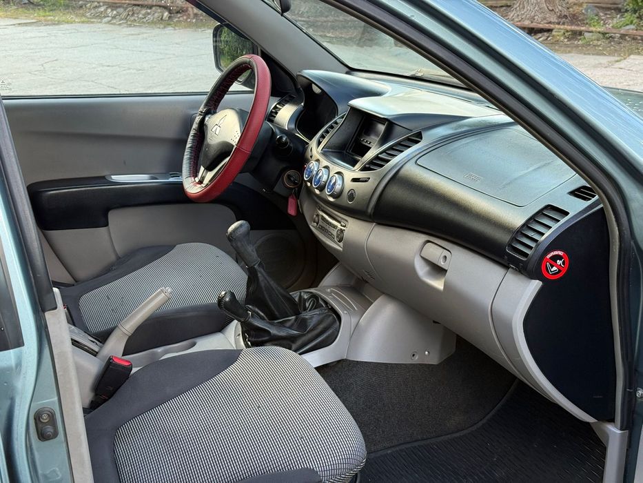 MITSUBISHI L200 2010 — imagine 5