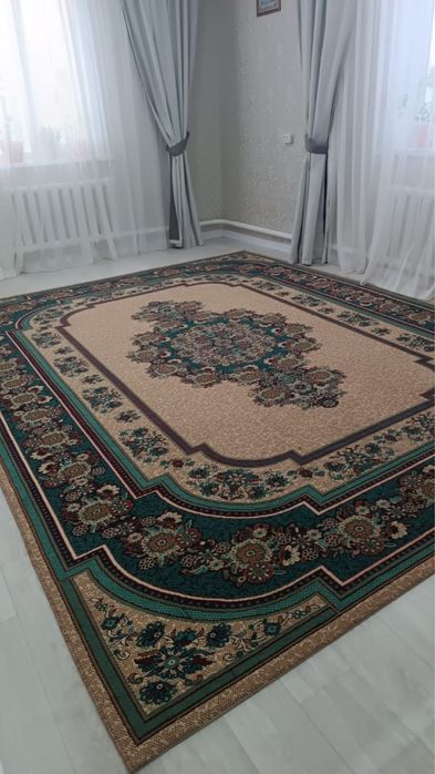 Продам ковер не дорого
