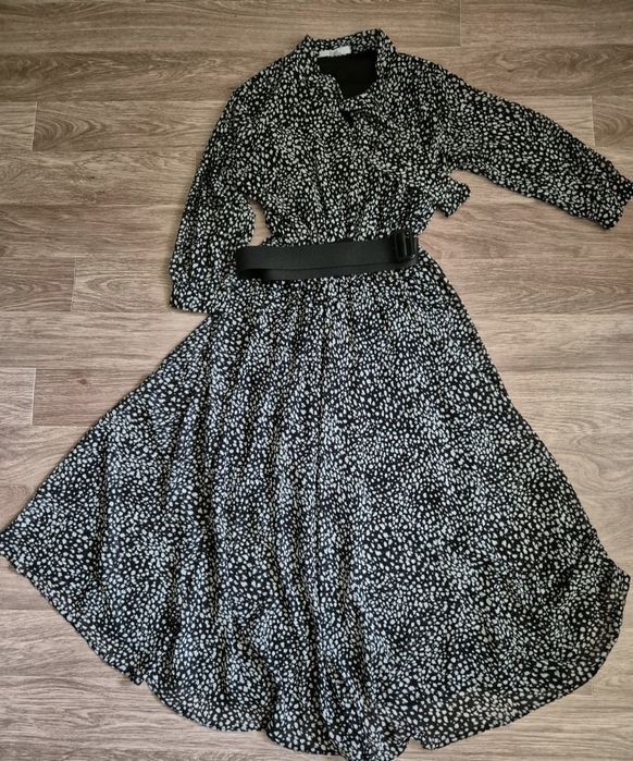 Продам платья женские