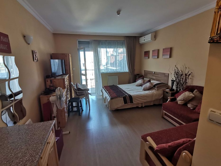 Студио за гости ЛМН МОРЕТО Несебър