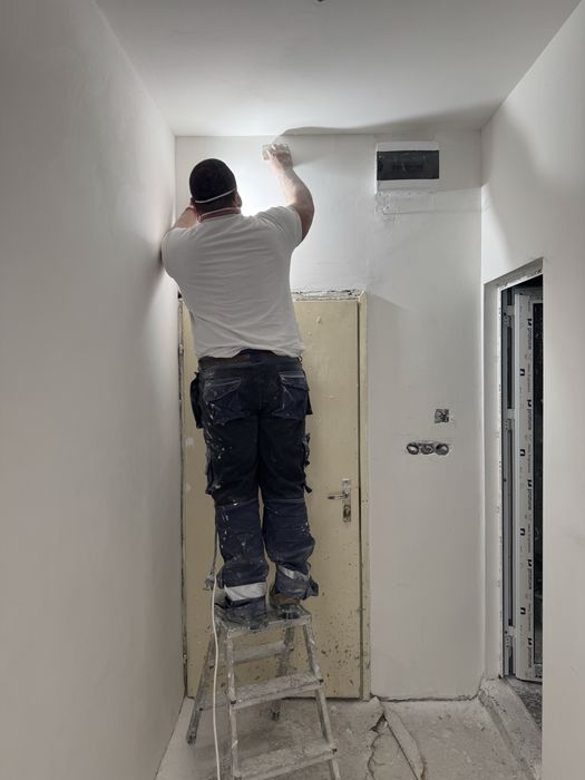 Строителни ремонти