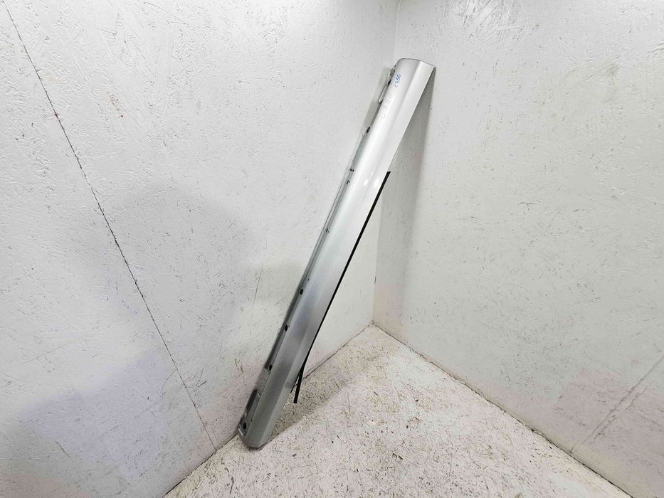 Prag lateral dreapta Mercedes Clasa CLK (C209) [Fabr 2002-2009]