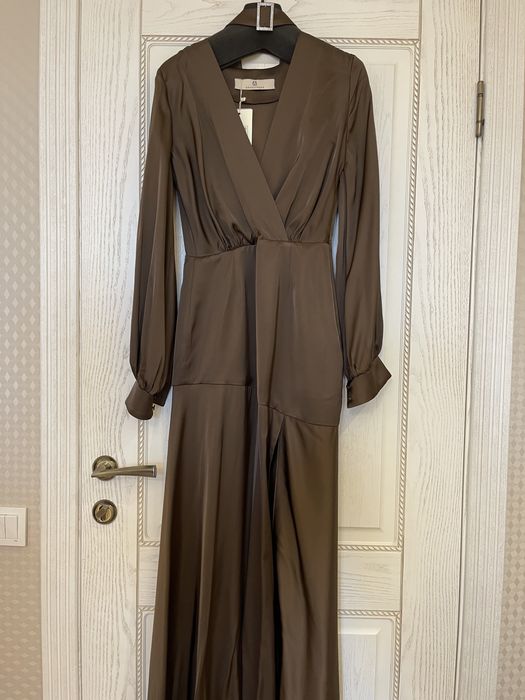 Платье вечернее, нарядное