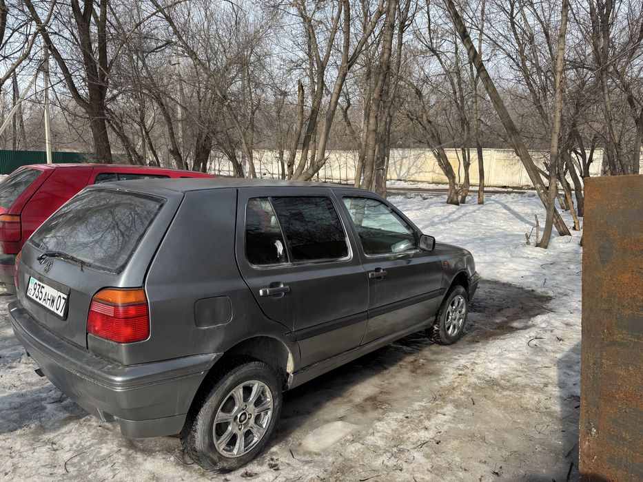 Продам golf3 1992 года!