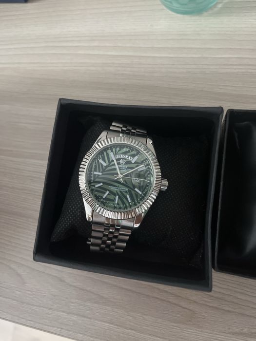 Часы Rolex date just пара 8К