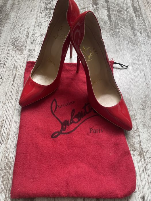 Обувки Christian Loubutain