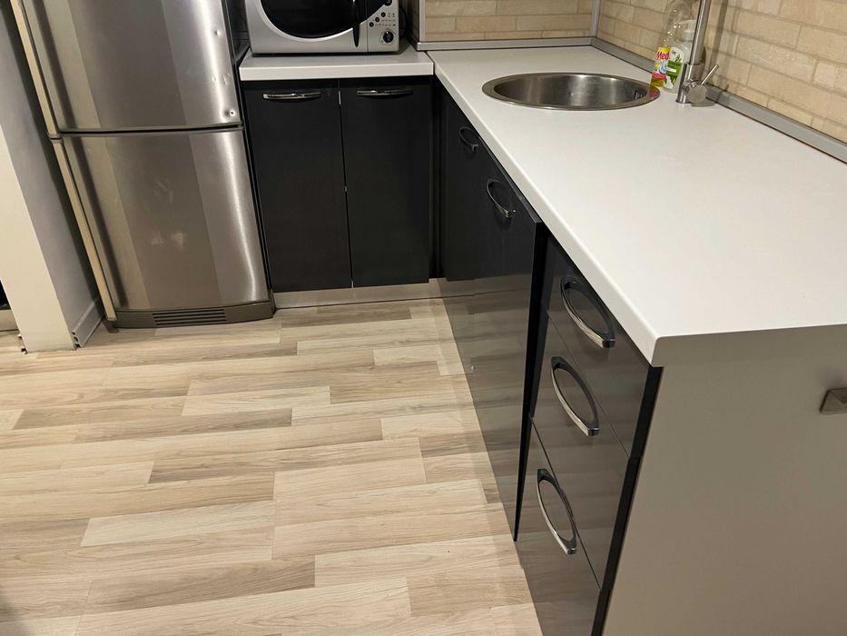 апартамент с 2 стаи и кухня