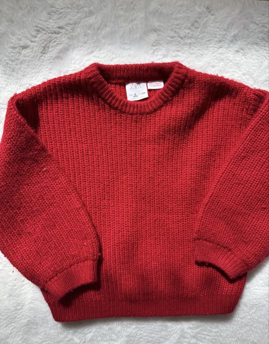 Свитер Zara красный 4-5 лет