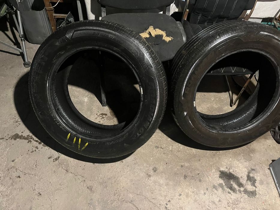 Продам две шины буу Нексен