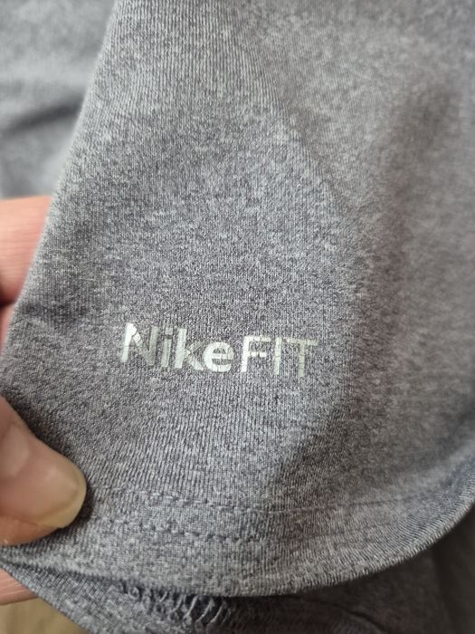 Tricou băieți Nike 176 cm