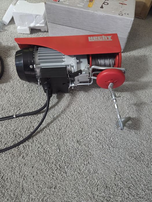 Troliu electric Hecht 8425