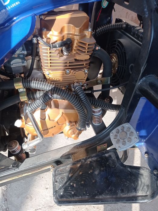 Benzinli muravey sotiladi.