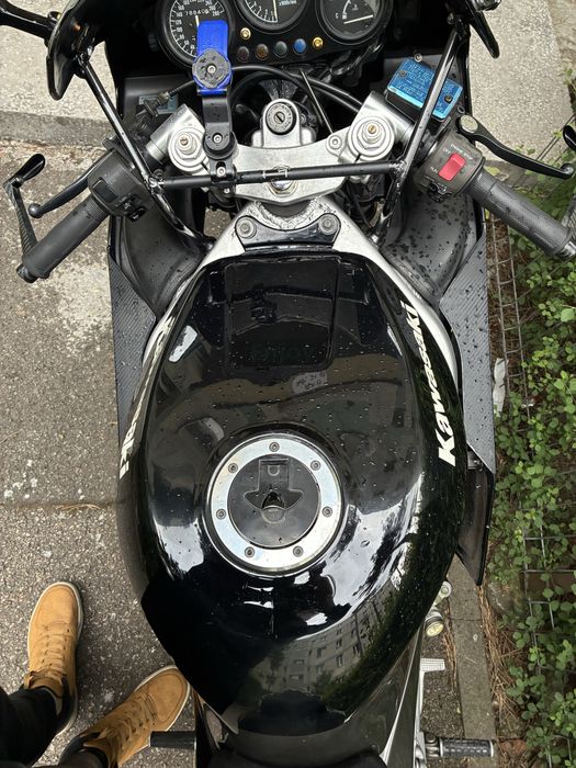 Kawasaki ZX6R limitat A2