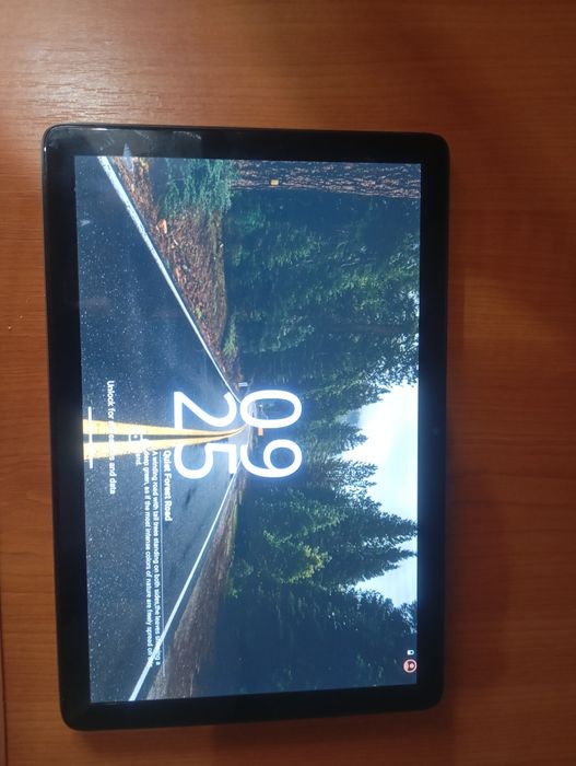 Tableta Huawei twwe