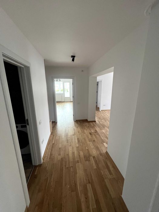 Apartament 3 camere de închiriat, Prima închiriere, zona excelentă, Mărășești Suceava