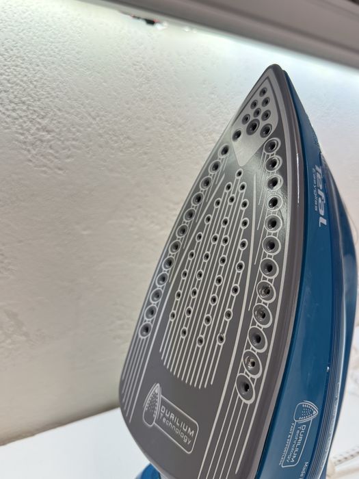 Утюг, идеально новый