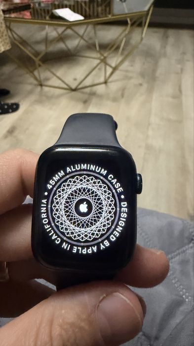 Vand Apple Watch 8