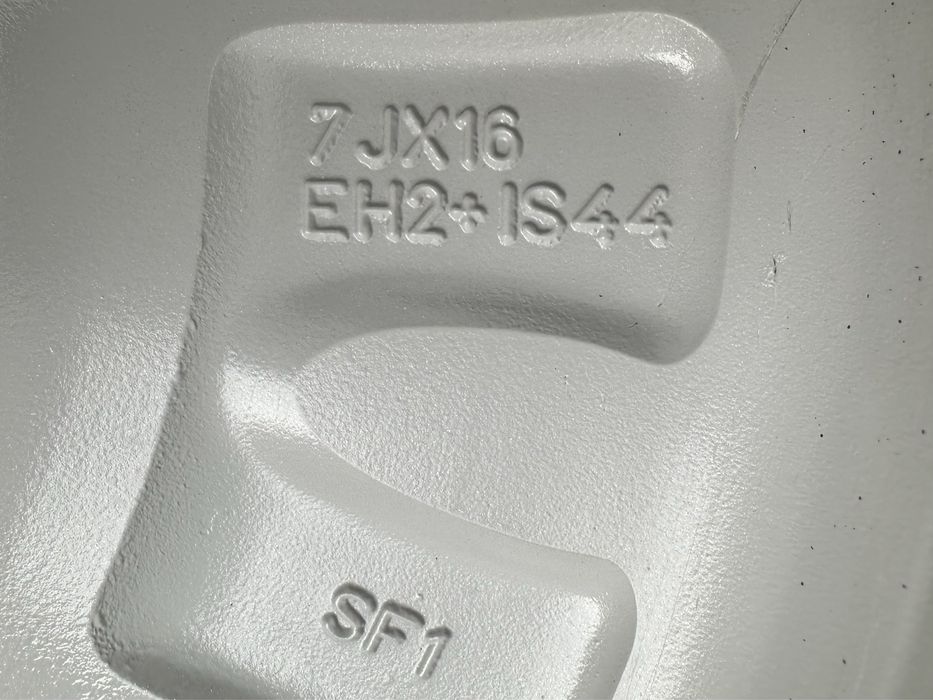 Roti originale bmw seria 1 e87 cu anvelope NOI de vara 205/55/16