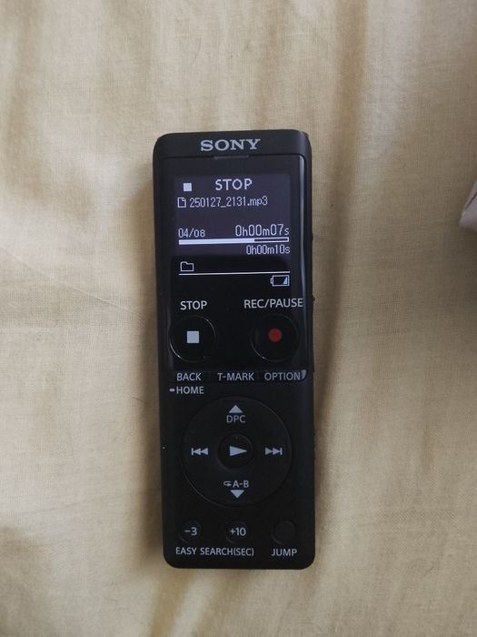 Диктофон Sony ICD-UX570