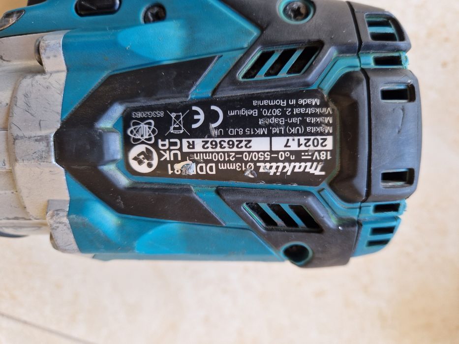 Makita  DDF 481 - masina de gaurit si insurubat
