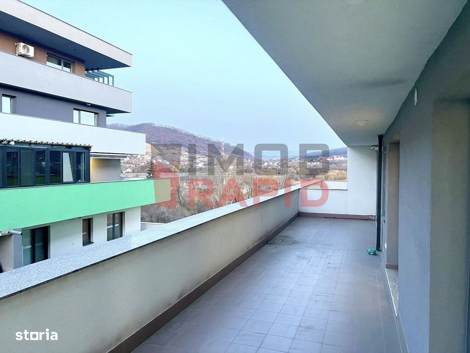 Apartament 3 camere decomandat, 82 mp + terasă 45 mp – Green Residence