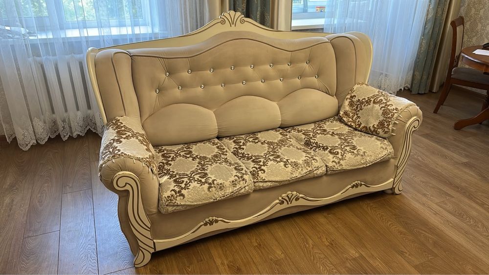 Продам диваны в отличном состоянии
