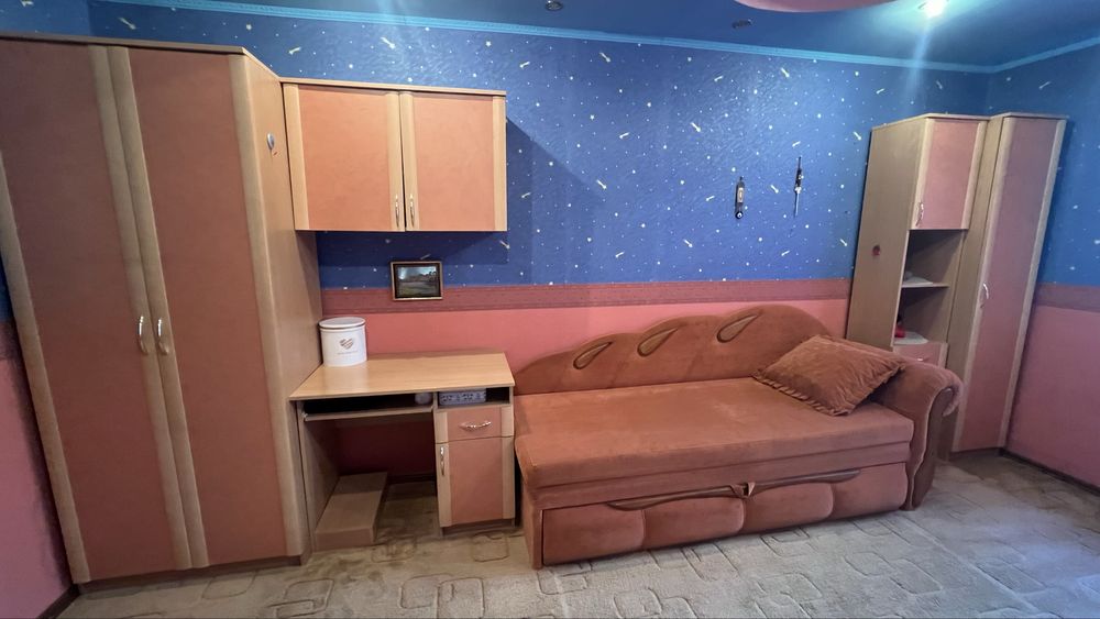 Продаю детскую стенку