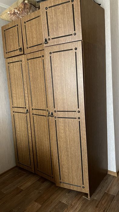 Шкаф в спальню.