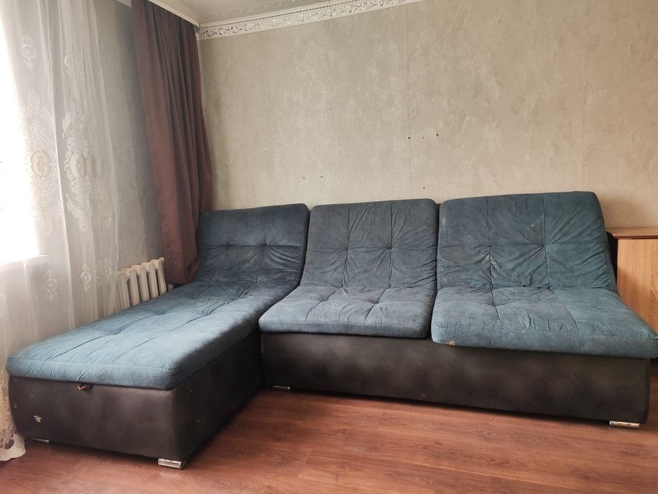 Диван 2 секционный