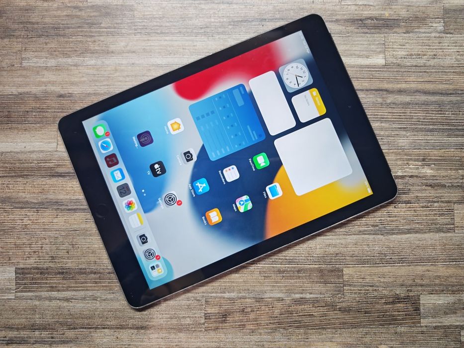 iPad Air 2-128 GB  LTE+WiFi